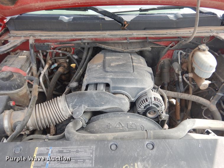 image for item DD0349 2007 Chevrolet Silverado 3500HD  winch truck