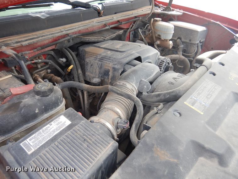 image for item DD0349 2007 Chevrolet Silverado 3500HD  winch truck