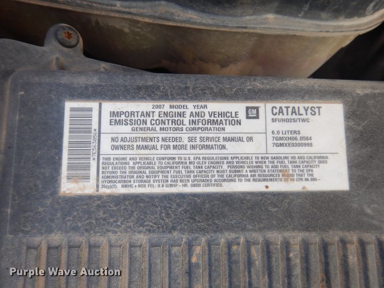 image for item DD0349 2007 Chevrolet Silverado 3500HD  winch truck