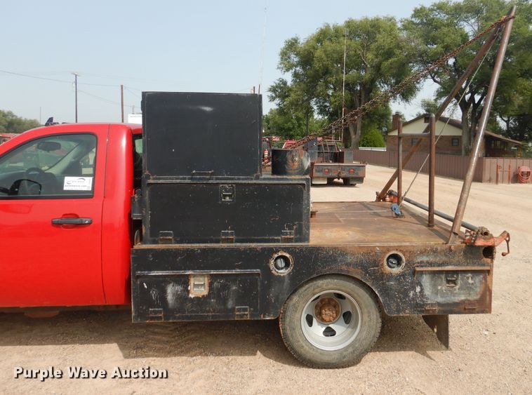 image for item DD0351 2008 Chevrolet Silverado 3500HD  winch truck