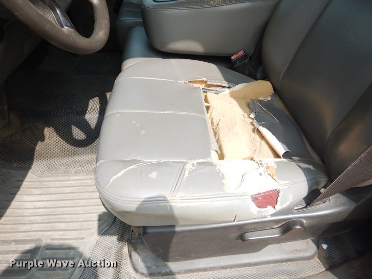 image for item DD0351 2008 Chevrolet Silverado 3500HD  winch truck