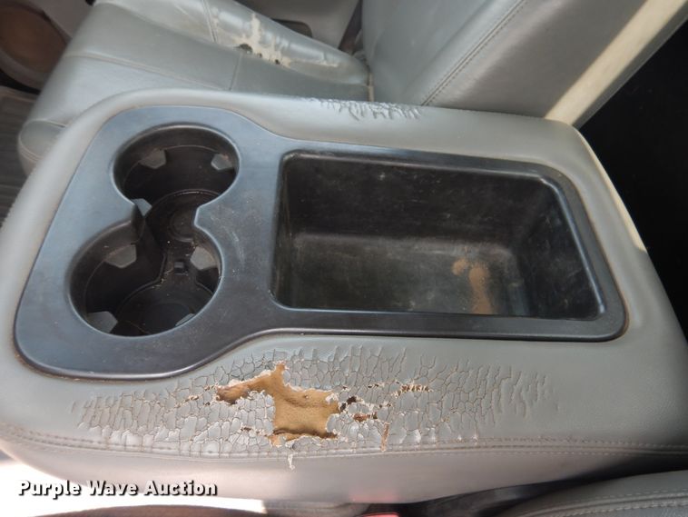 image for item DD0351 2008 Chevrolet Silverado 3500HD  winch truck