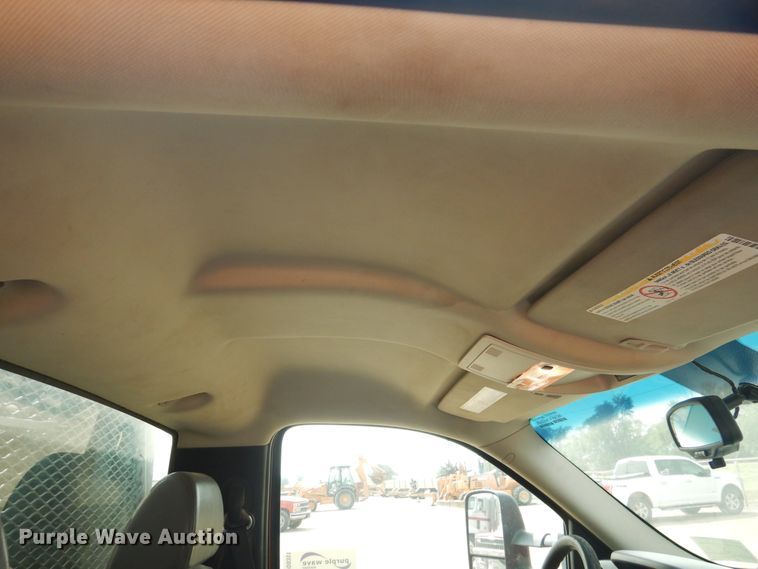 image for item DD0351 2008 Chevrolet Silverado 3500HD  winch truck