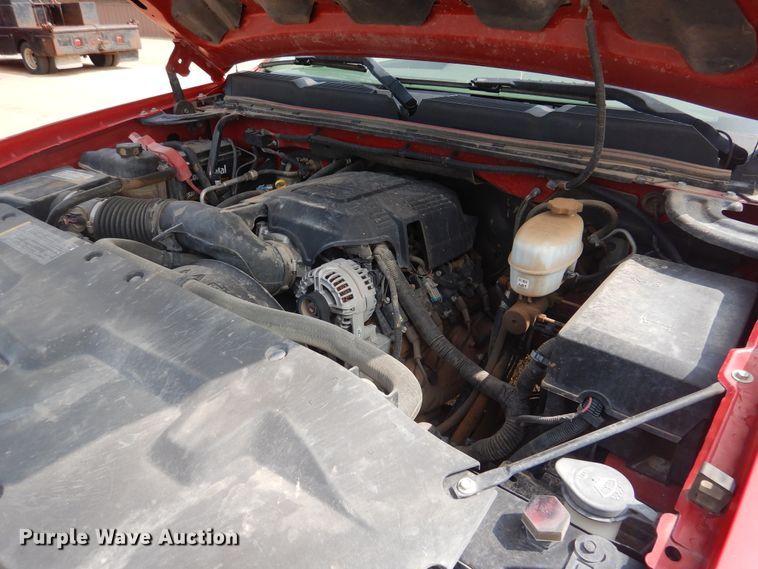 image for item DD0351 2008 Chevrolet Silverado 3500HD  winch truck