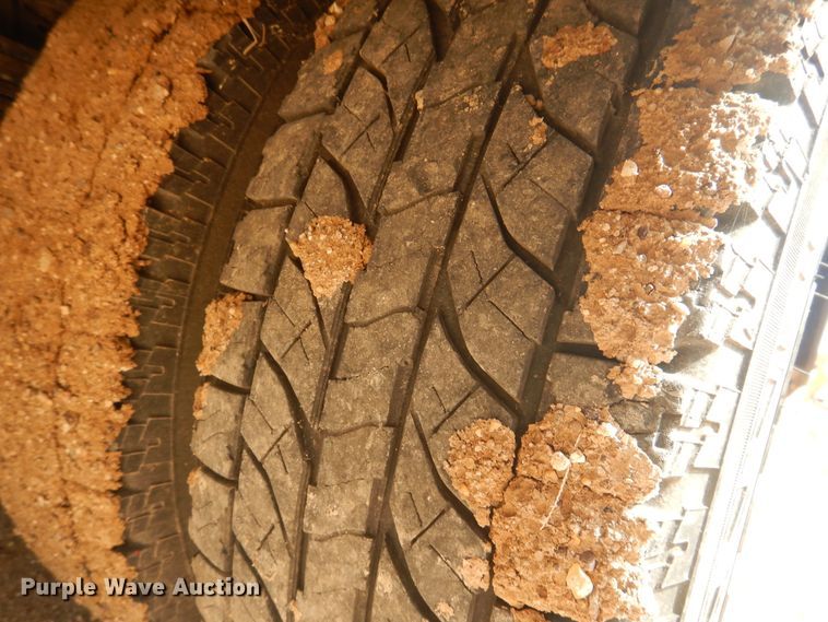 image for item DD0351 2008 Chevrolet Silverado 3500HD  winch truck