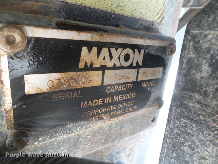 image for item DD0354 2003 Chevrolet C4500  flatbed truck