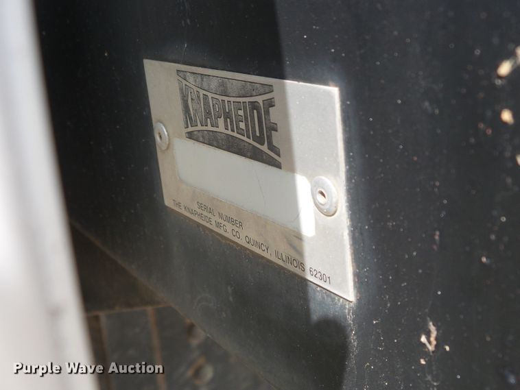 image for item DD0354 2003 Chevrolet C4500  flatbed truck