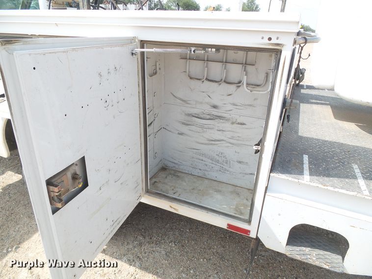 image for item DD0356 2008 Ford F450 Super Duty  bucket truck