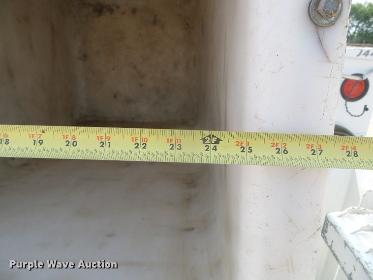 image for item DD0356 2008 Ford F450 Super Duty  bucket truck