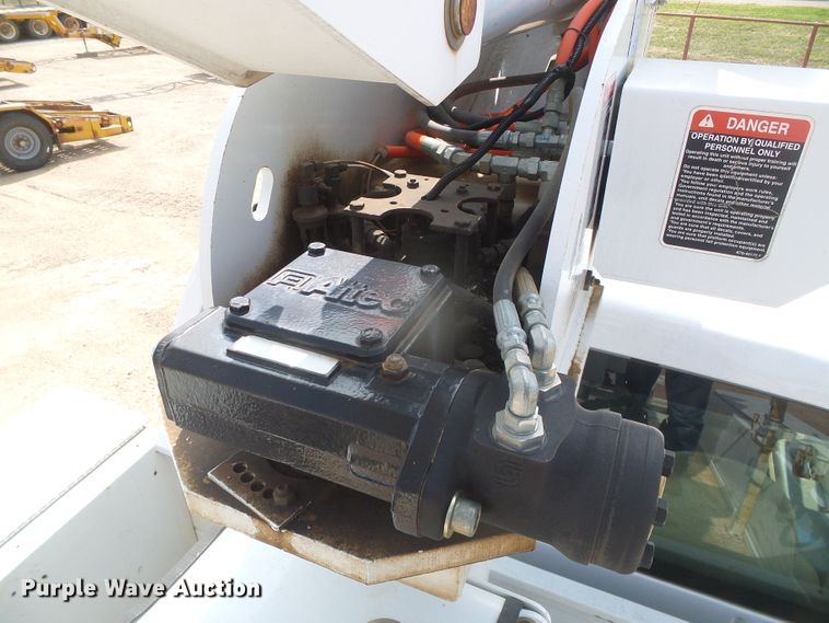 image for item DD0356 2008 Ford F450 Super Duty  bucket truck