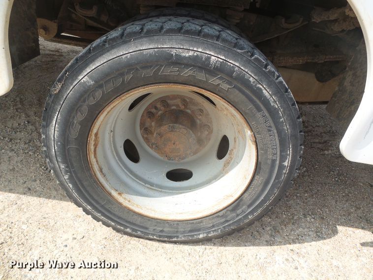 image for item DD0356 2008 Ford F450 Super Duty  bucket truck