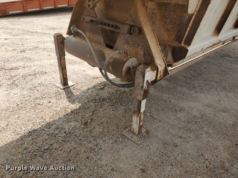 image for item DD0357 1999 CPS bottom dump trailer