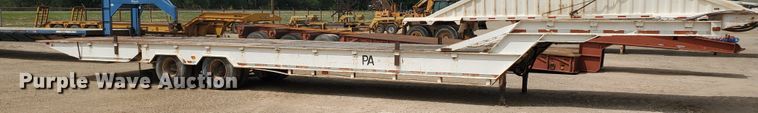 image for item DD0358 1981 Schwartz PFD-SD drop deck equipment trailer