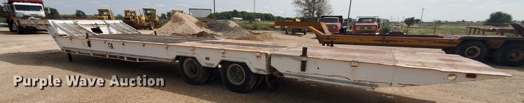 image for item DD0358 1981 Schwartz PFD-SD drop deck equipment trailer