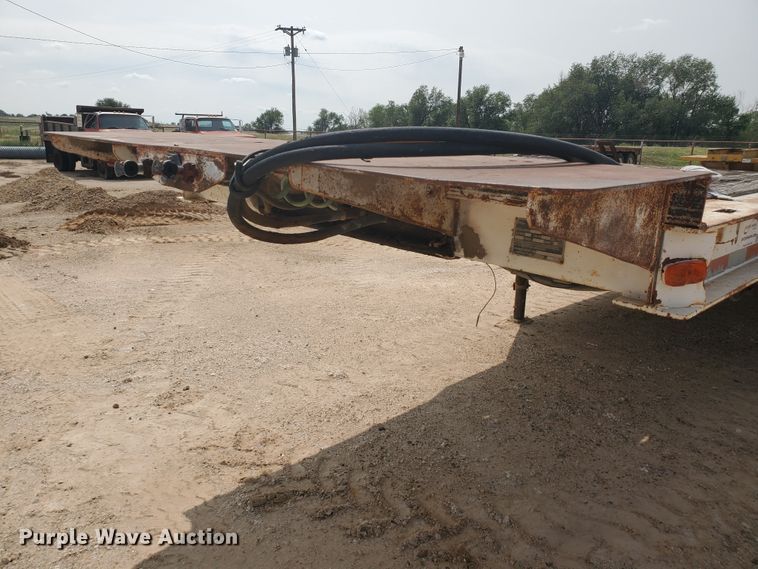 image for item DD0358 1981 Schwartz PFD-SD drop deck equipment trailer