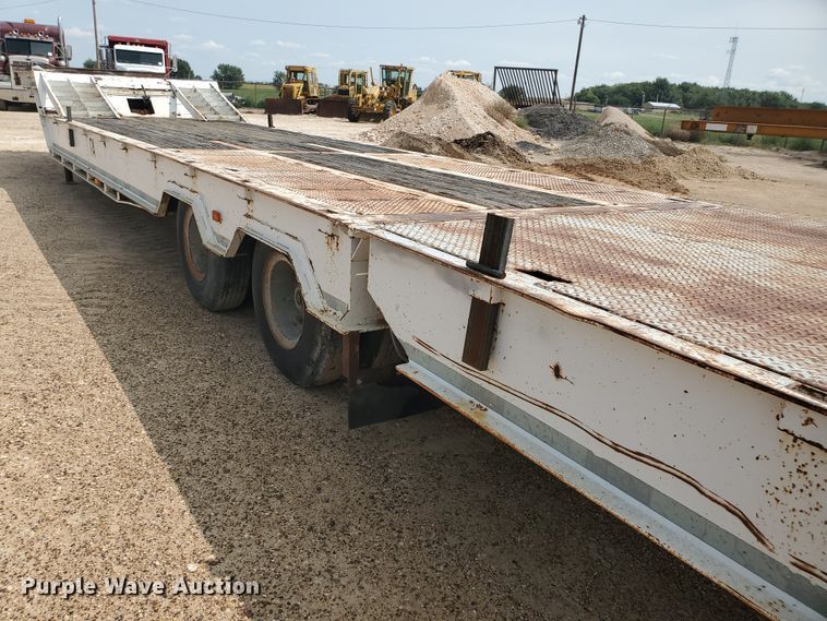 image for item DD0358 1981 Schwartz PFD-SD drop deck equipment trailer