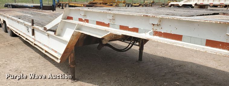 image for item DD0358 1981 Schwartz PFD-SD drop deck equipment trailer