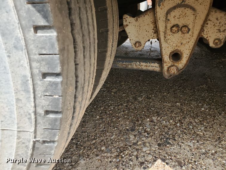 image for item DD0358 1981 Schwartz PFD-SD drop deck equipment trailer