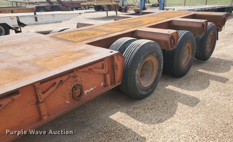 image for item DD0359 1984 Load Craft L3-50-S oilfield trailer