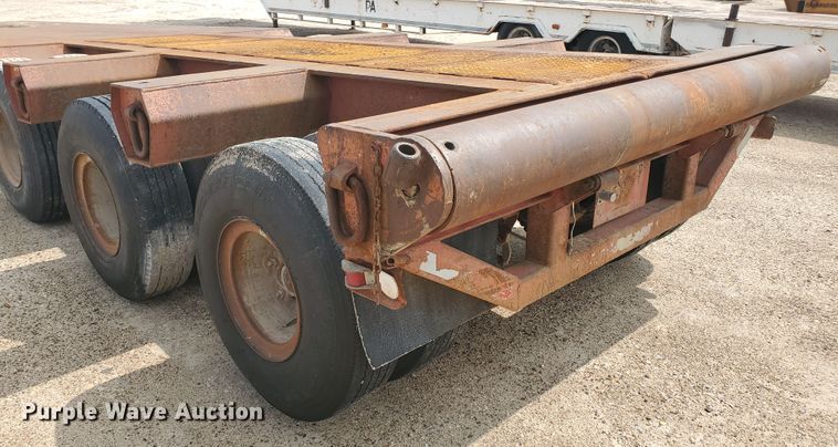 image for item DD0359 1984 Load Craft L3-50-S oilfield trailer