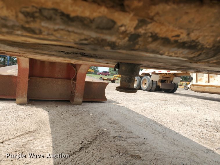 image for item DD0359 1984 Load Craft L3-50-S oilfield trailer