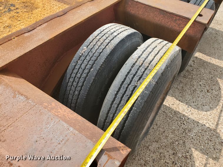 image for item DD0359 1984 Load Craft L3-50-S oilfield trailer