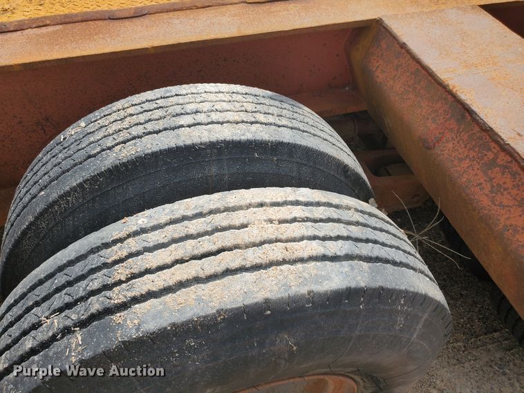 image for item DD0359 1984 Load Craft L3-50-S oilfield trailer