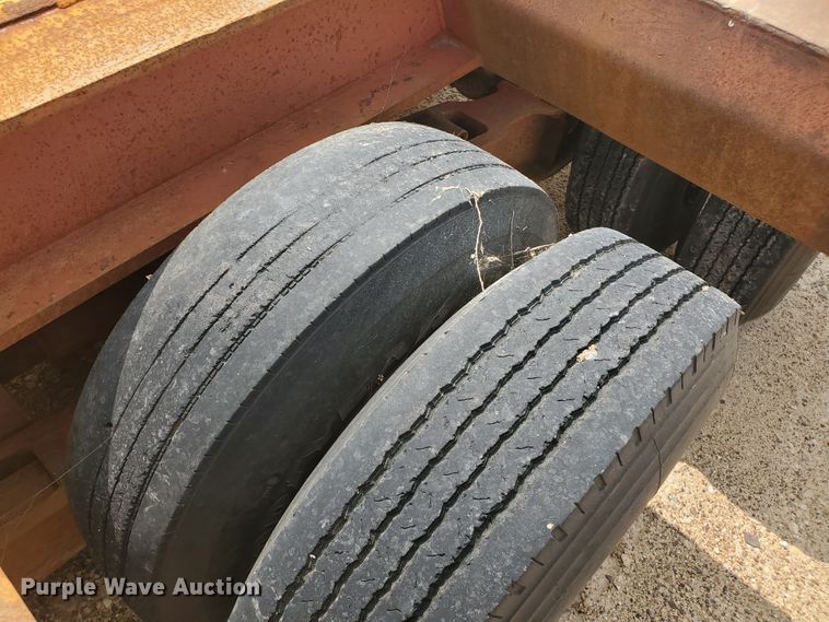 image for item DD0359 1984 Load Craft L3-50-S oilfield trailer