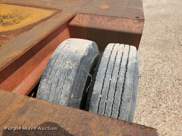 image for item DD0359 1984 Load Craft L3-50-S oilfield trailer