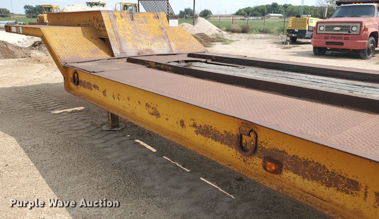 image for item DD0360 1980 Holden HLB38235 equipment trailer