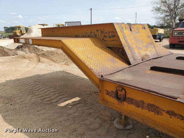 image for item DD0360 1980 Holden HLB38235 equipment trailer