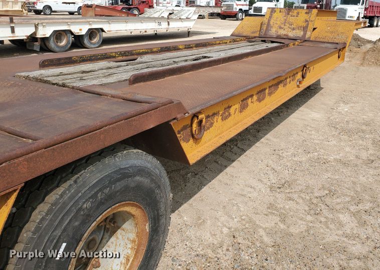 image for item DD0360 1980 Holden HLB38235 equipment trailer