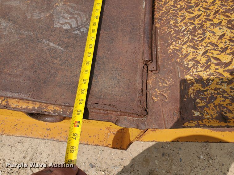 image for item DD0360 1980 Holden HLB38235 equipment trailer