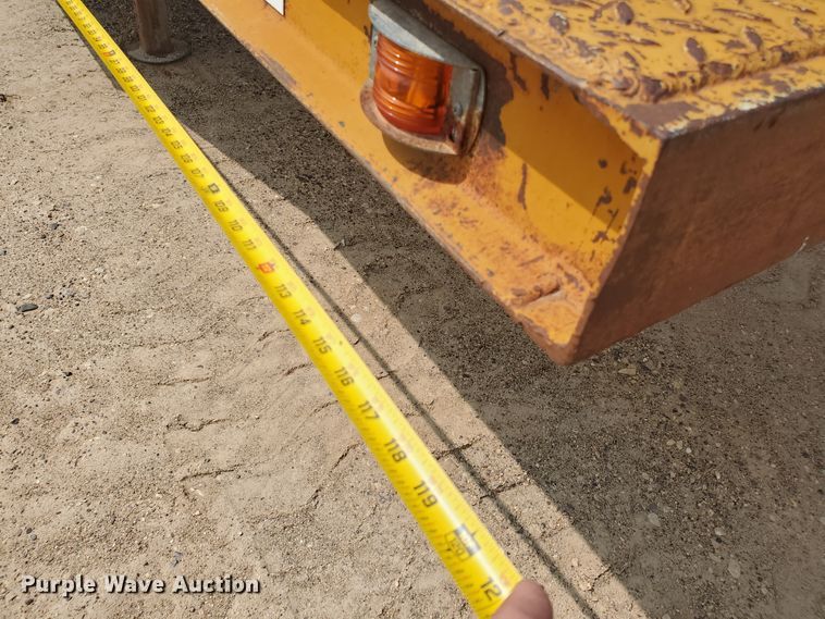 image for item DD0360 1980 Holden HLB38235 equipment trailer