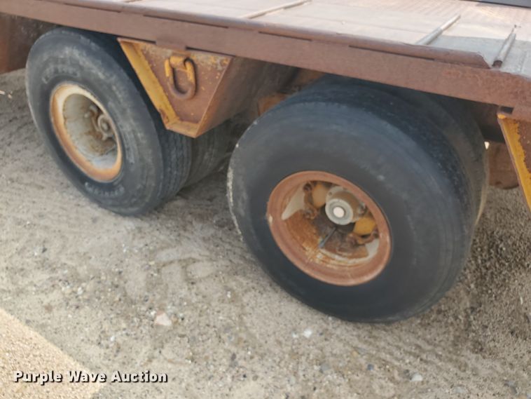 image for item DD0360 1980 Holden HLB38235 equipment trailer