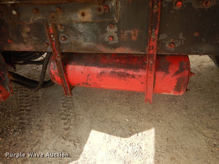 image for item DD0361 1978 Peterbilt 359S  dump truck