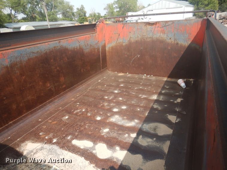 image for item DD0361 1978 Peterbilt 359S  dump truck