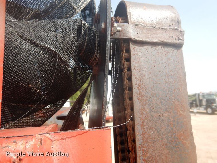 image for item DD0361 1978 Peterbilt 359S  dump truck