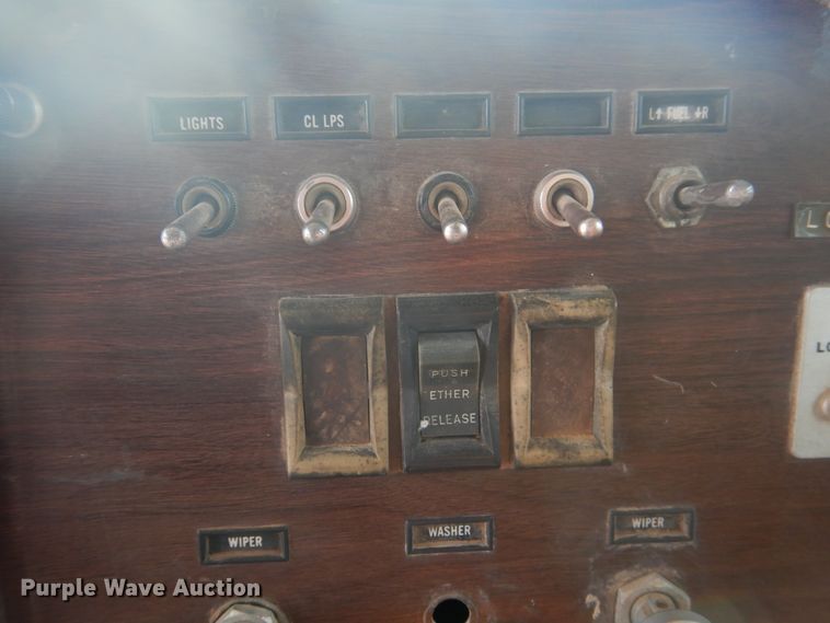 image for item DD0361 1978 Peterbilt 359S  dump truck