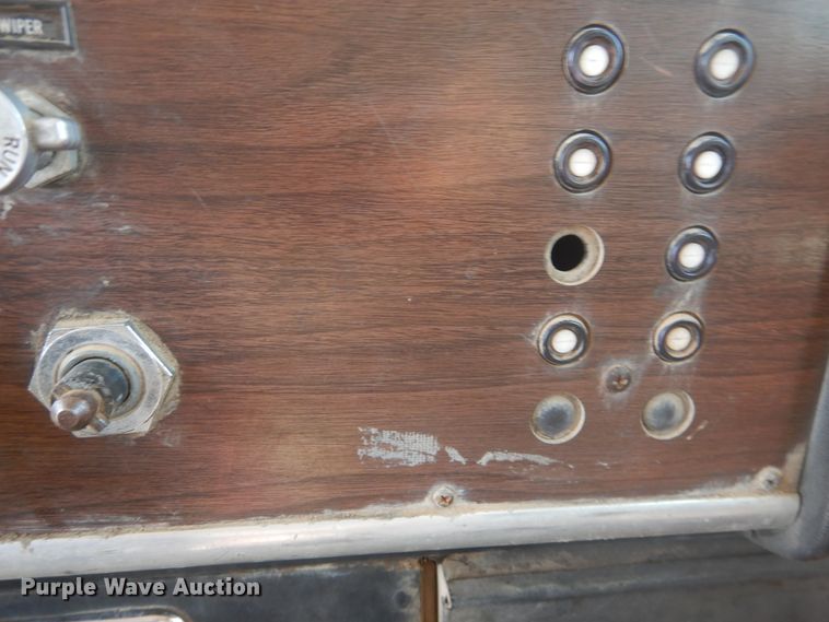 image for item DD0361 1978 Peterbilt 359S  dump truck