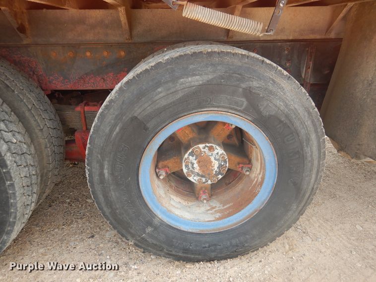 image for item DD0361 1978 Peterbilt 359S  dump truck