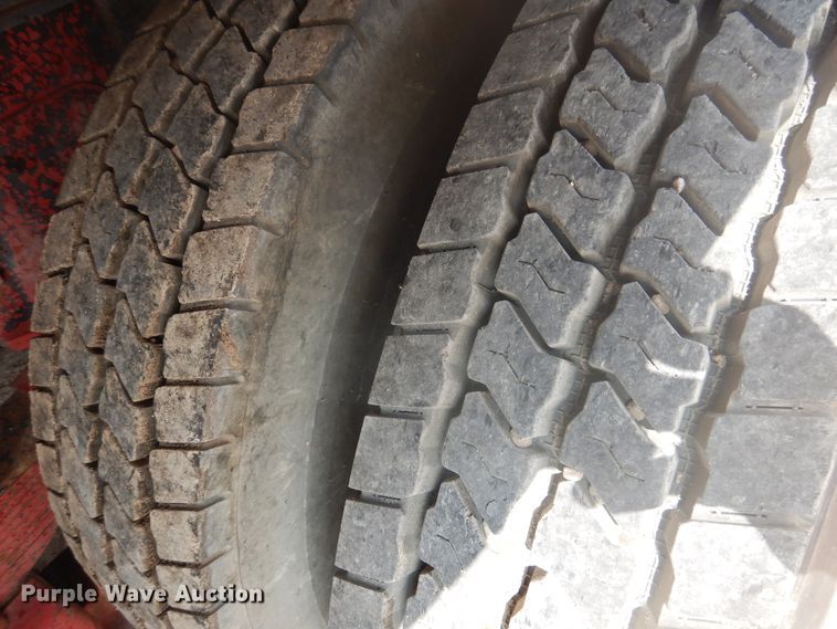 image for item DD0361 1978 Peterbilt 359S  dump truck