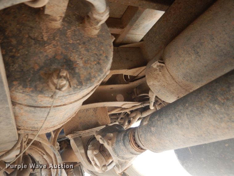 image for item DD0362 1995 Freightliner FLD  dump truck