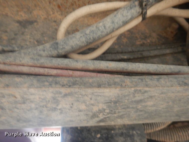 image for item DD0362 1995 Freightliner FLD  dump truck