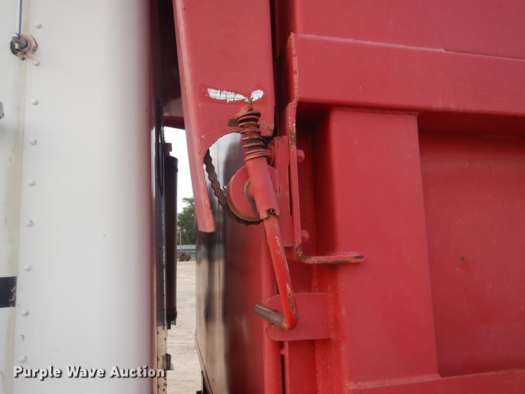 image for item DD0362 1995 Freightliner FLD  dump truck