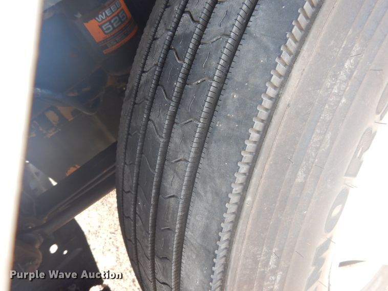 image for item DD0362 1995 Freightliner FLD  dump truck