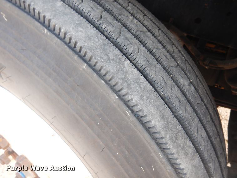 image for item DD0362 1995 Freightliner FLD  dump truck