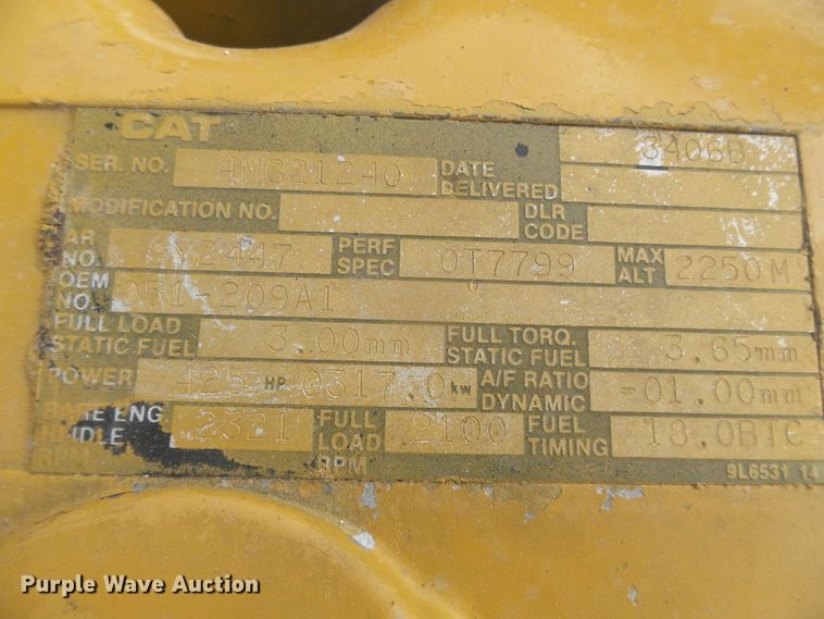 image for item DD0363 1988 Peterbilt 379  semi truck