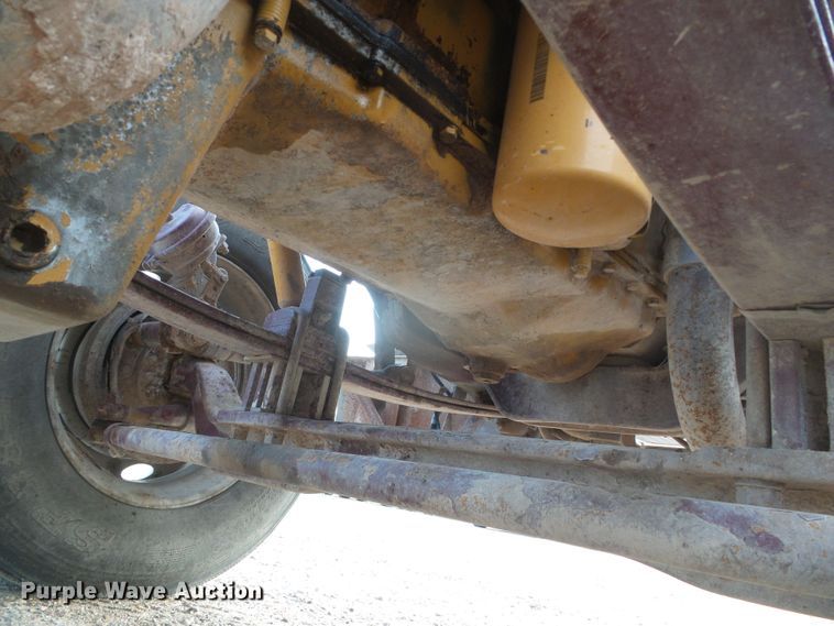 image for item DD0363 1988 Peterbilt 379  semi truck