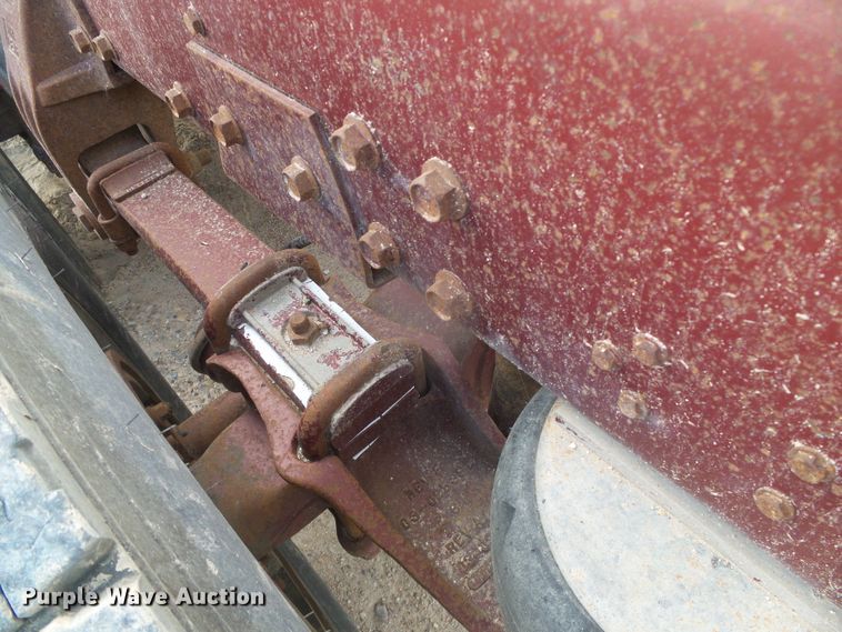 image for item DD0363 1988 Peterbilt 379  semi truck